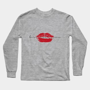 Kiss me now Long Sleeve T-Shirt